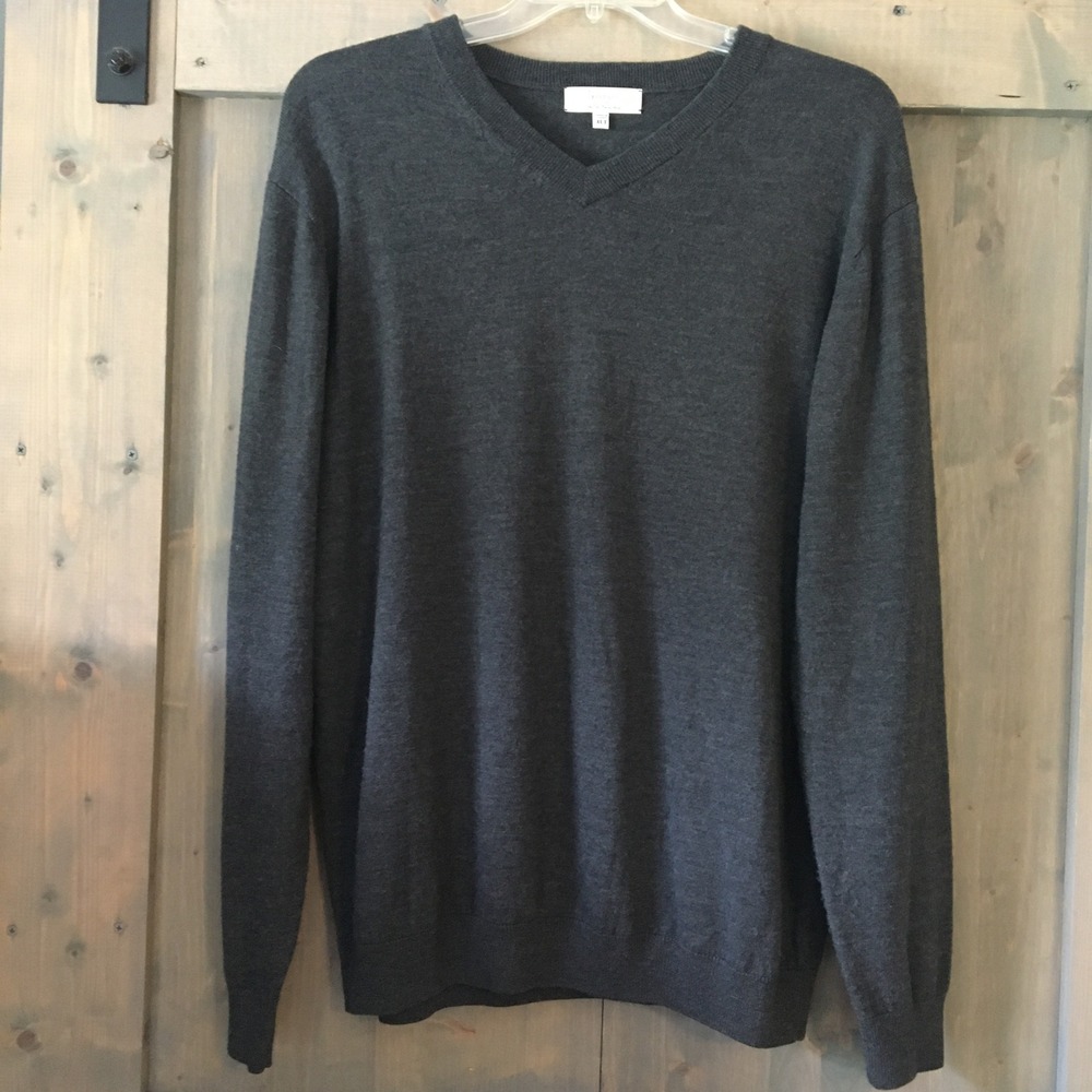 Turnbury Merino Wool Mens Sweater XLT V Neck Charcoal Gray  Long Sleeve
